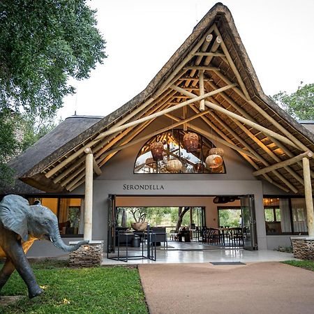 Serondella Safari Lodge Резерват Торнибуш Екстериор снимка