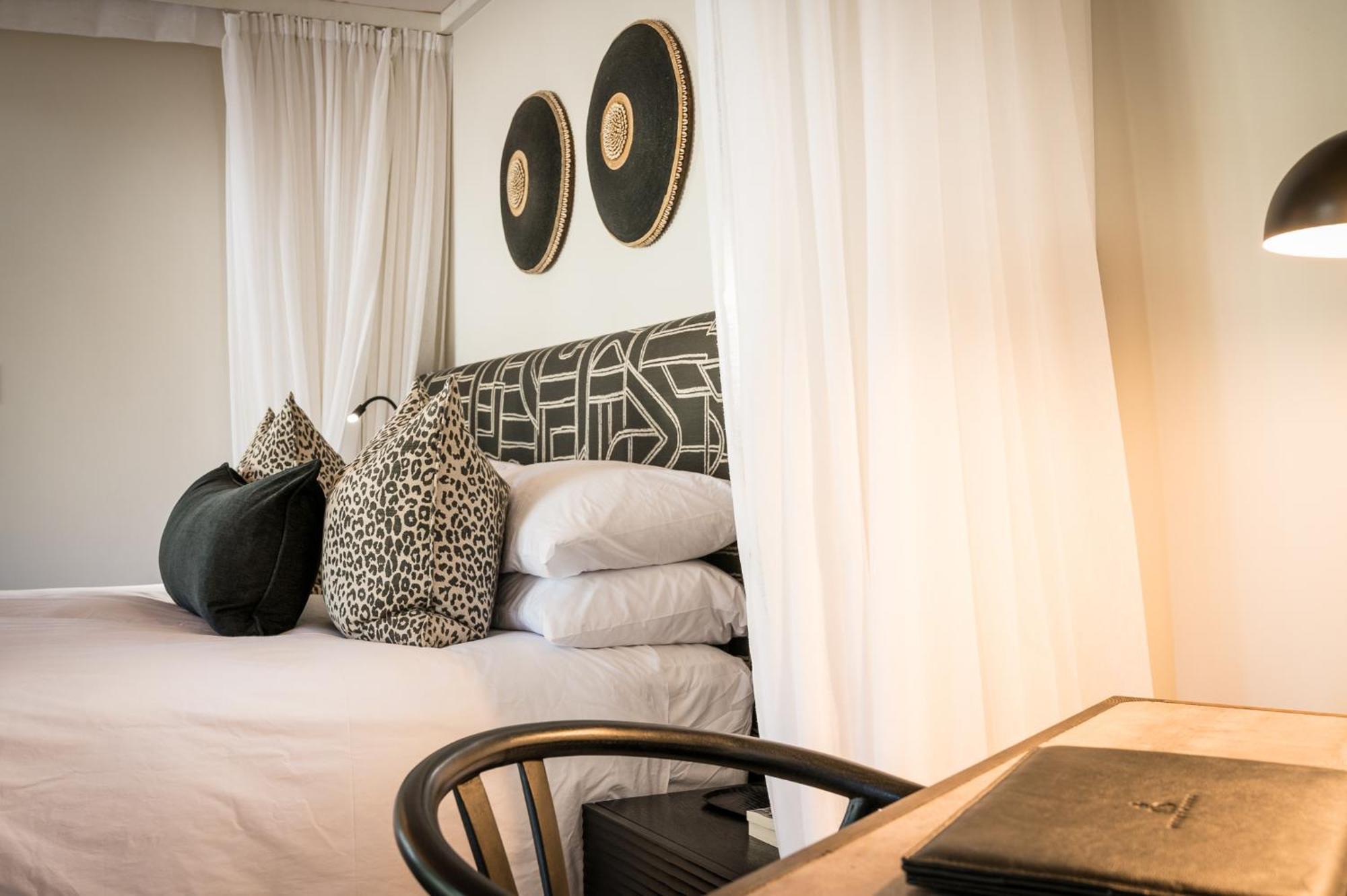 Serondella Safari Lodge Резерват Торнибуш Стая снимка