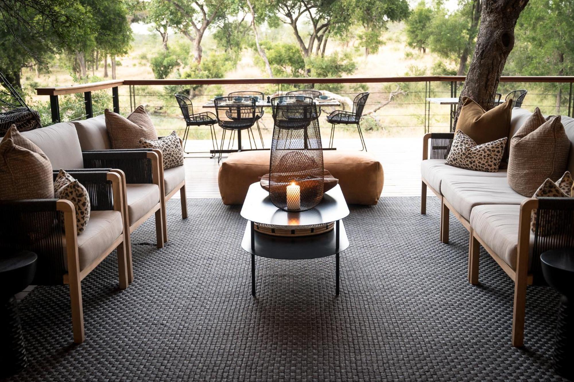 Serondella Safari Lodge Резерват Торнибуш Екстериор снимка