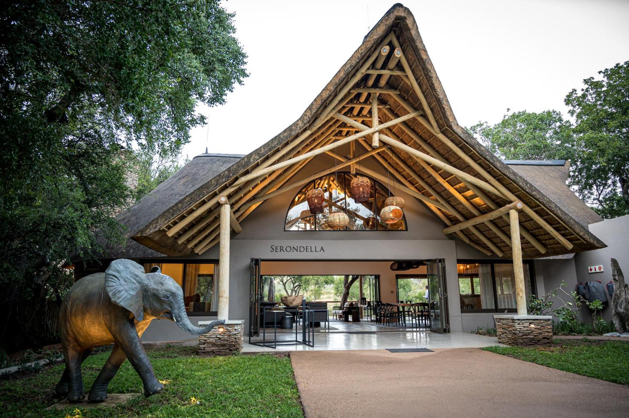 Serondella Safari Lodge Резерват Торнибуш Екстериор снимка