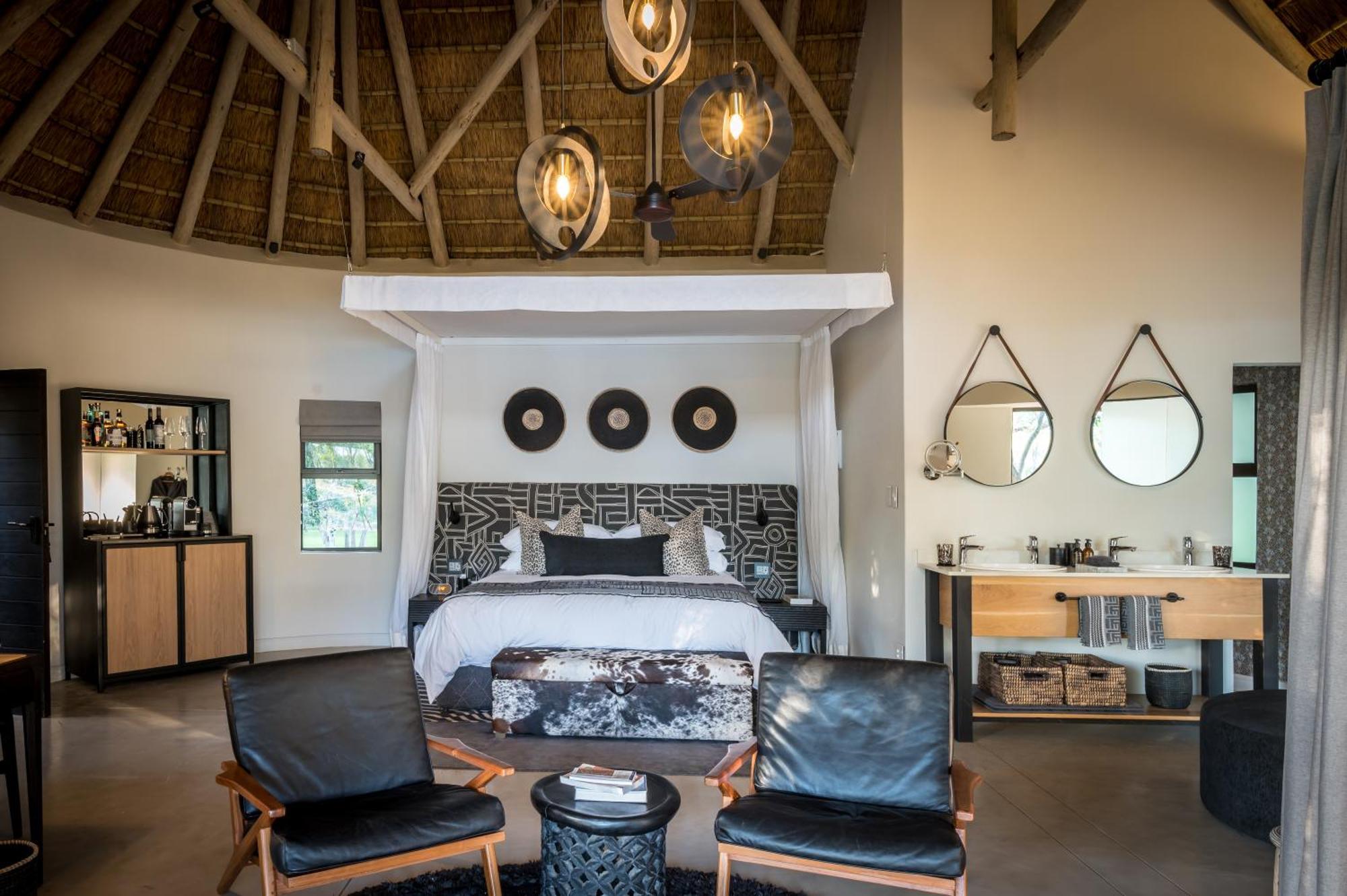 Serondella Safari Lodge Резерват Торнибуш Стая снимка